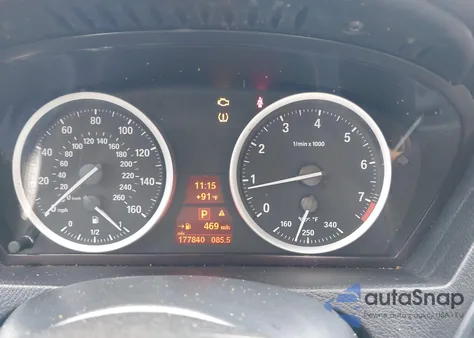 2011 BMW X6 xDrive35I z USA, uszkodzony, nr VIN 5UXFG2C52BLX06346